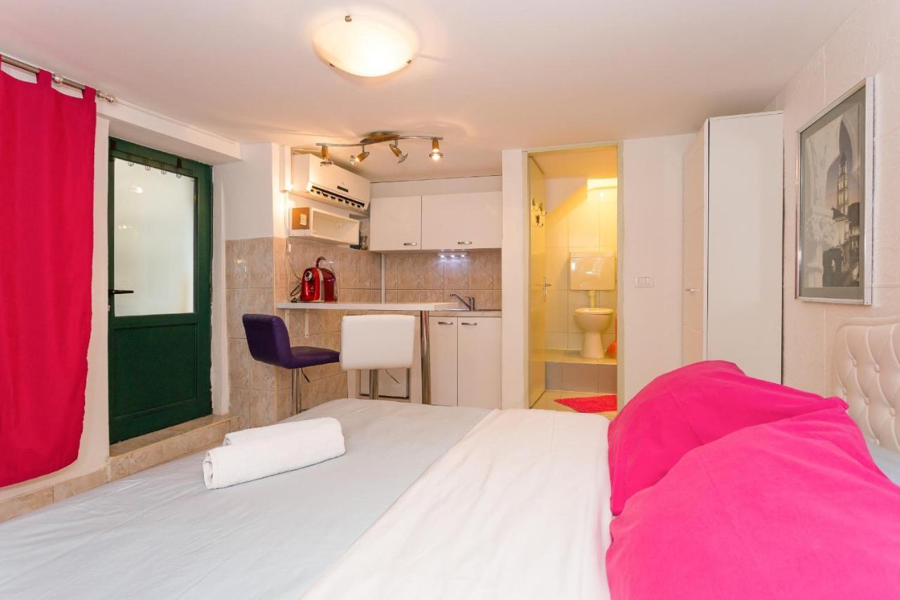Modern And Practical Studio In The Heart Of Split Exteriör bild