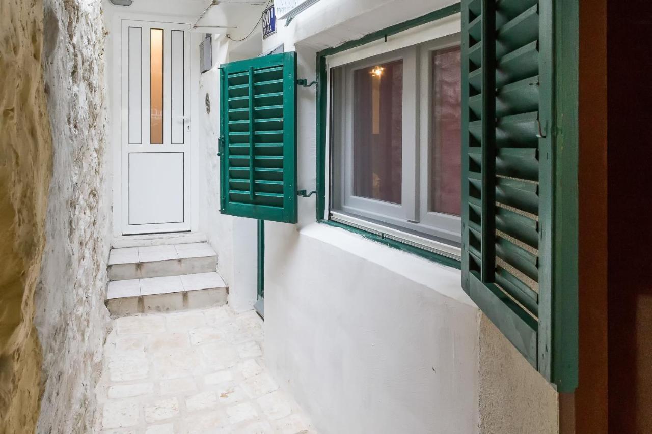 Modern And Practical Studio In The Heart Of Split Exteriör bild