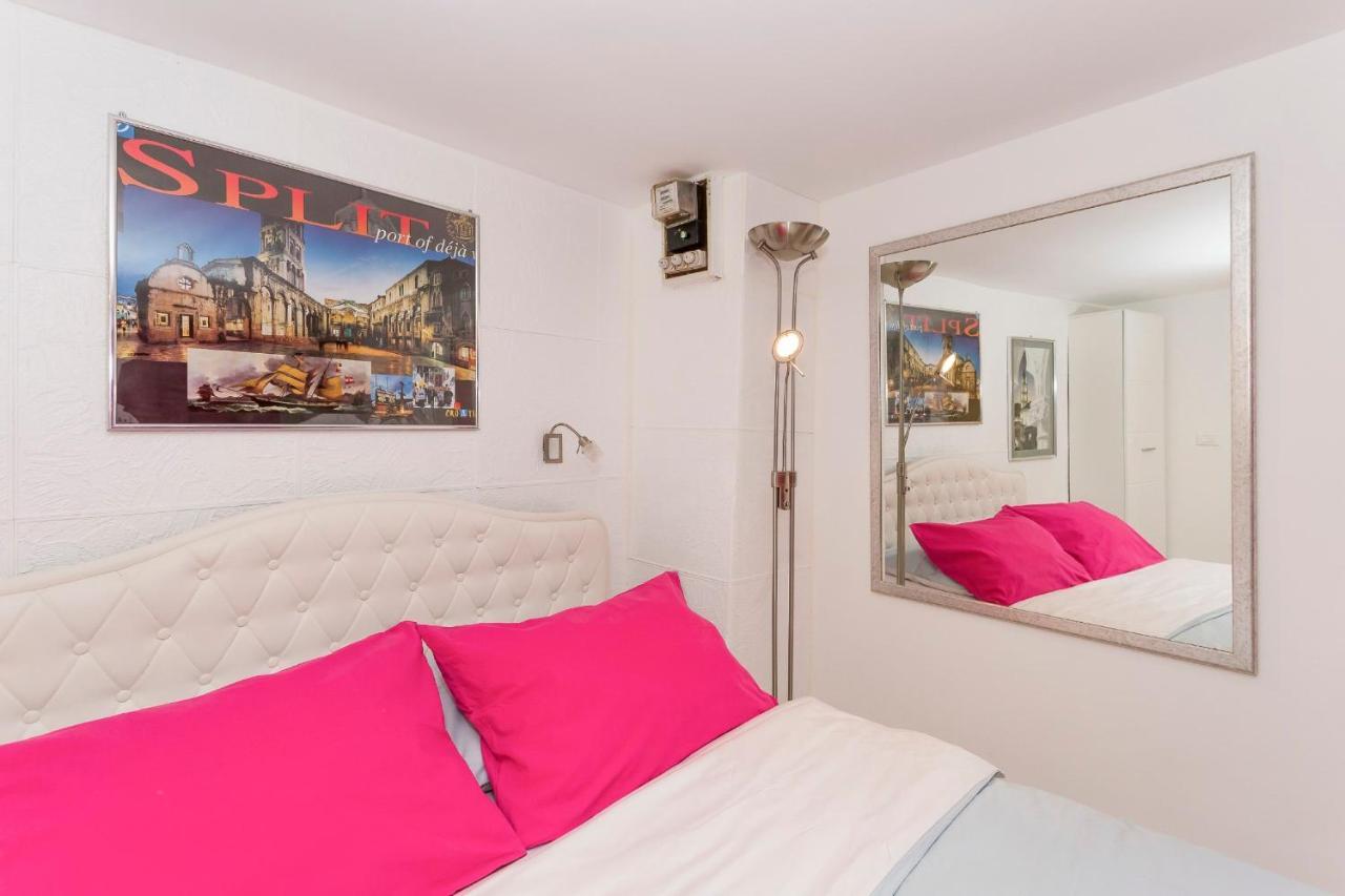 Modern And Practical Studio In The Heart Of Split Exteriör bild